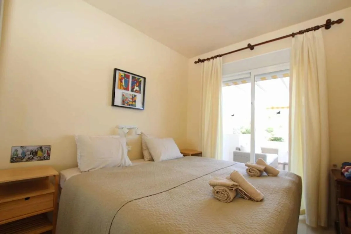 Penthouse With 3 Terraces And Sea View Apartment Sitio de Calahonda 0*,  Spain