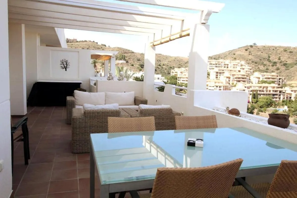Sitio de CalahondaPenthouse With 3 Terraces And Sea View公寓 公寓 Sitio de Calahonda