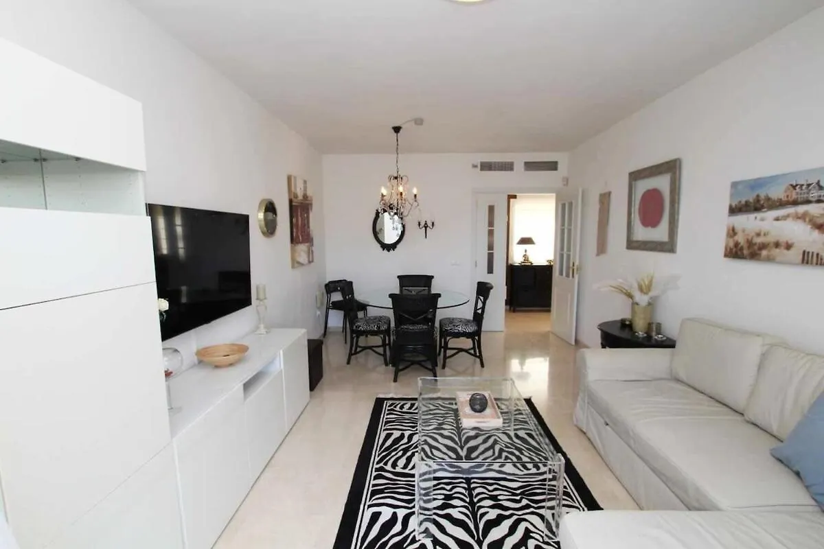 Penthouse With 3 Terraces And Sea View Apartment Sitio de Calahonda